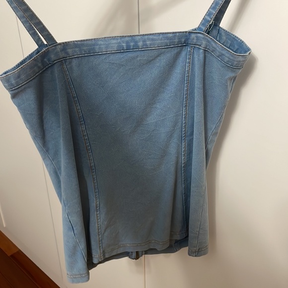 Top - Picture 3 of 3